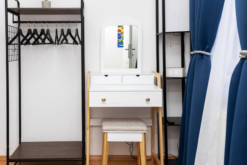 City Apartment Top Location, Quiet And Cozy Ideal To Relax Or Work Bécs Kültér fotó